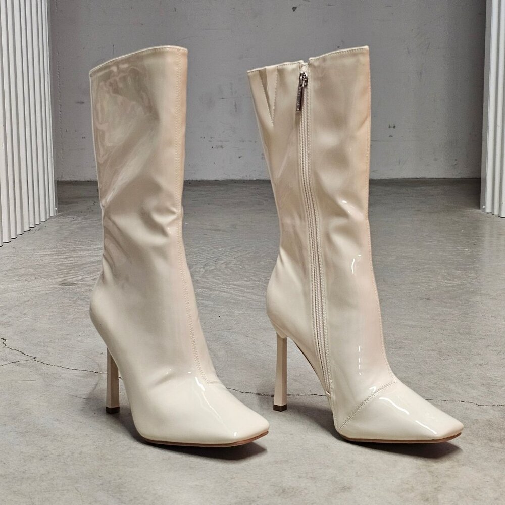 Off White Patent Leather Knee-High Stiletto Heel Boots With Side Zippers Square - Picture 2 of 6